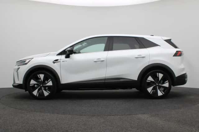 Mitsubishi Grandis (2025) thumbnail 2