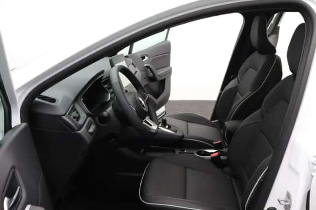 Mitsubishi Grandis (2025) thumbnail 13