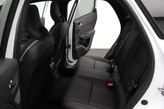 Mitsubishi Grandis (2025) thumbnail 14