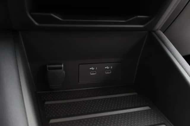 Mitsubishi Grandis (2025) thumbnail 24