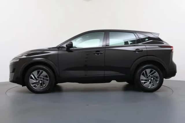 Nissan Qashqai (2023) thumbnail 2