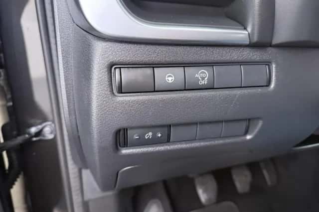 Nissan Qashqai (2023) thumbnail 23