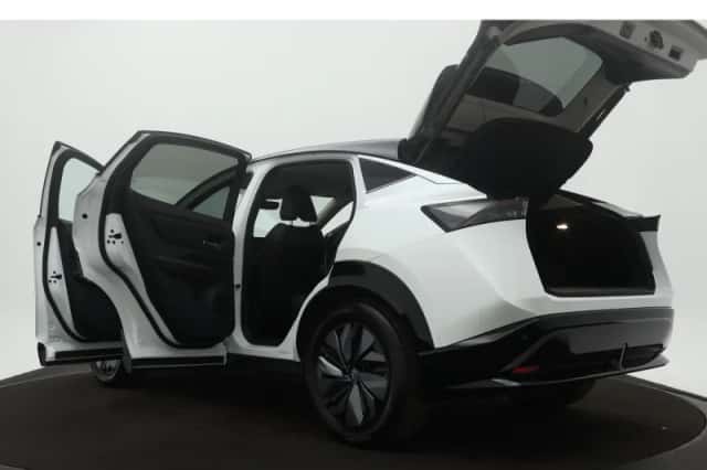 Nissan Ariya (2025) thumbnail 21