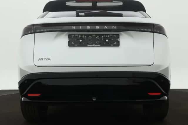 Nissan Ariya (2025) thumbnail 5