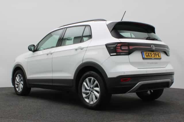 Volkswagen T-Cross (2022) thumbnail 3