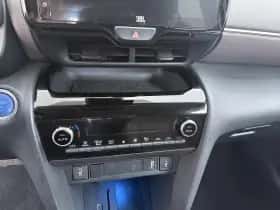 Toyota Yaris Cross (2022) thumbnail 17