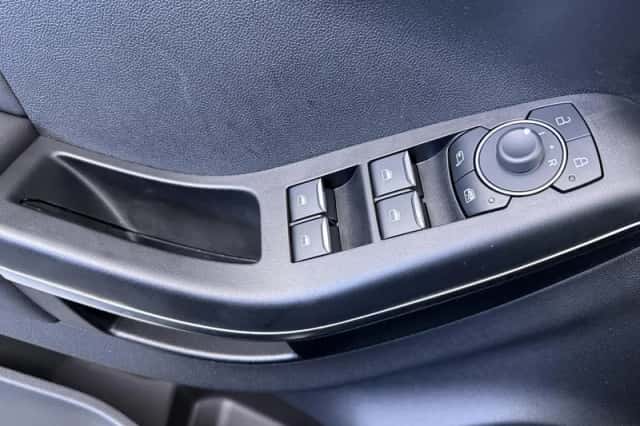 Ford Puma (2024) thumbnail 24