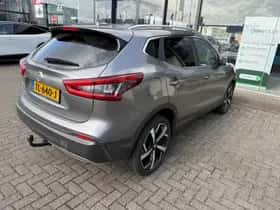 Nissan Qashqai (2018) thumbnail 3