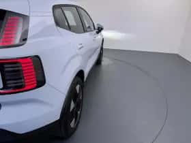 Volvo EX30 (2024) thumbnail 36