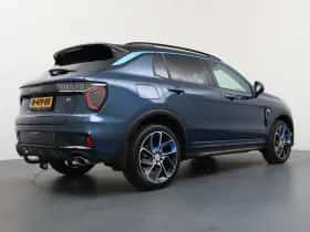 Lynk & Co 01 (2021) thumbnail 5