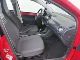 Volkswagen E-up! (2023) thumbnail 26