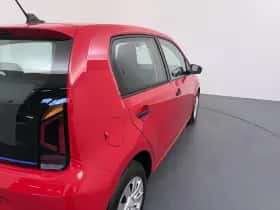 Volkswagen E-up! (2023) thumbnail 37