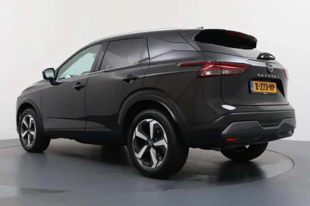 Nissan Qashqai (2024) thumbnail 3