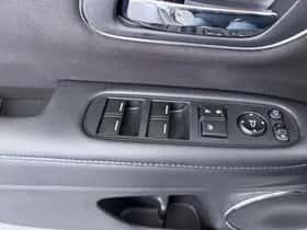 Honda HR-V (2019) thumbnail 22