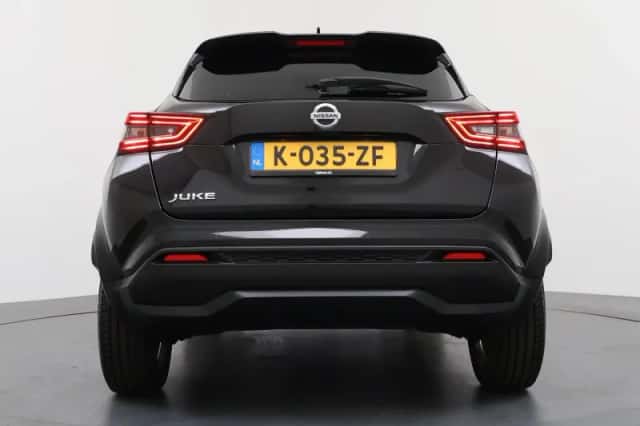 Nissan Juke (2021) thumbnail 4