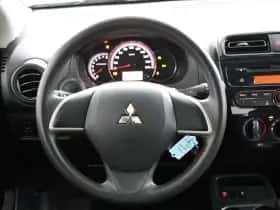 Mitsubishi Space Star (2020) thumbnail 13