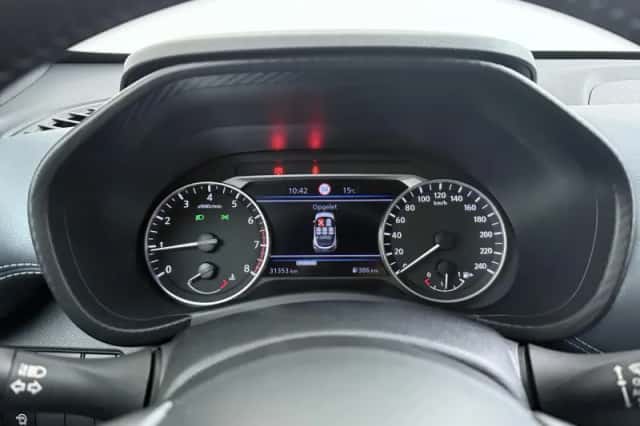 Nissan Juke (2020) thumbnail 10