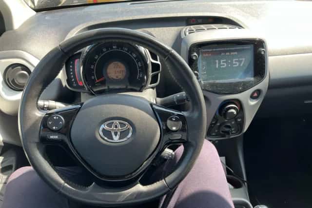 Toyota Aygo (2020) thumbnail 11