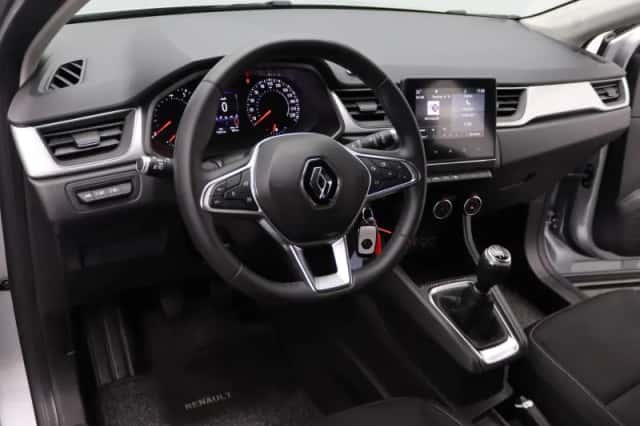 Renault Captur (2020) thumbnail 28