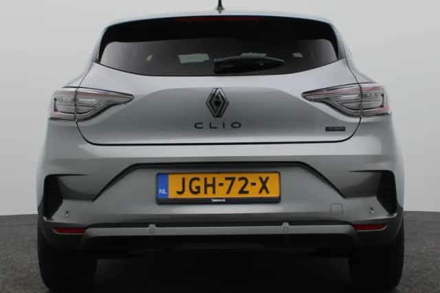 Renault Clio (2025) thumbnail 4