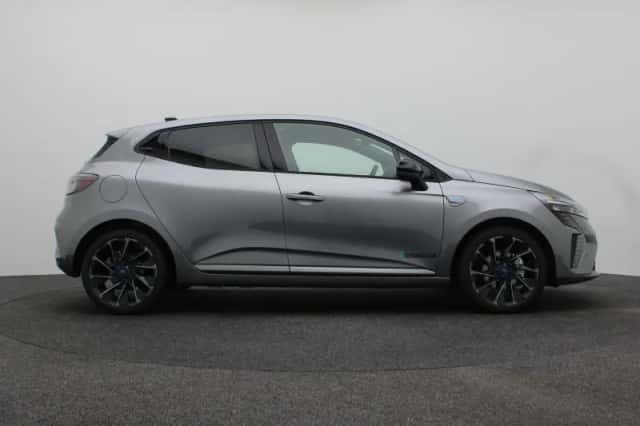 Renault Clio (2025) thumbnail 6