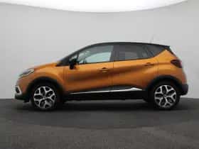 Renault Captur (2018) thumbnail 2