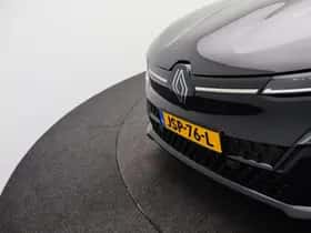 Renault Mégane E-Tech (2025) thumbnail 33