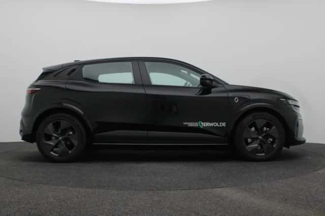 Renault Mégane E-Tech (2025) thumbnail 6
