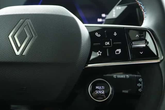 Renault Austral (2025) thumbnail 17