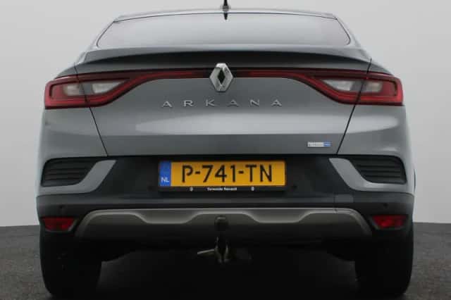 Renault Arkana (2022) thumbnail 4