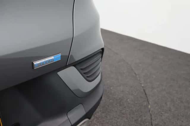 Renault Arkana (2022) thumbnail 37