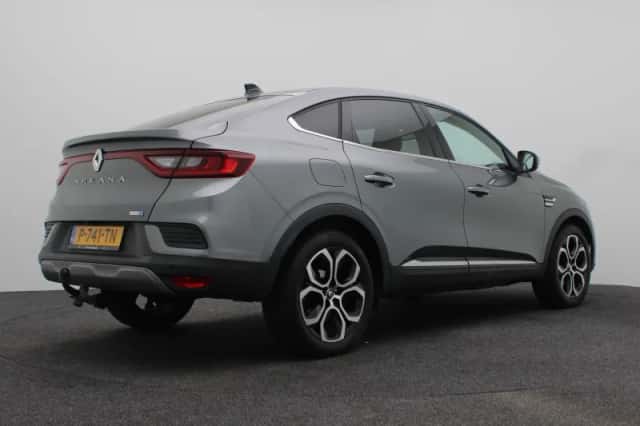 Renault Arkana (2022) thumbnail 5