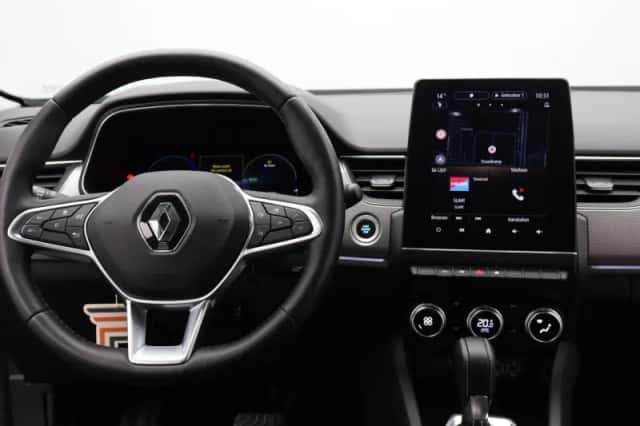 Renault Arkana (2022) thumbnail 9