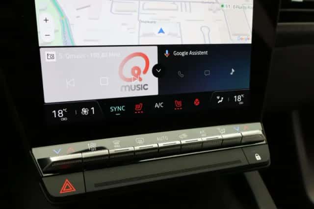 Renault Mégane E-Tech (2025) thumbnail 23