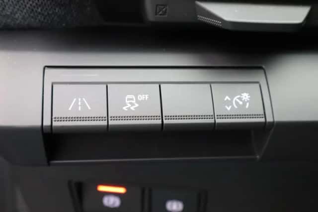 Renault Mégane E-Tech (2025) thumbnail 26