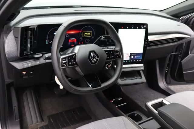 Renault Mégane E-Tech (2025) thumbnail 29