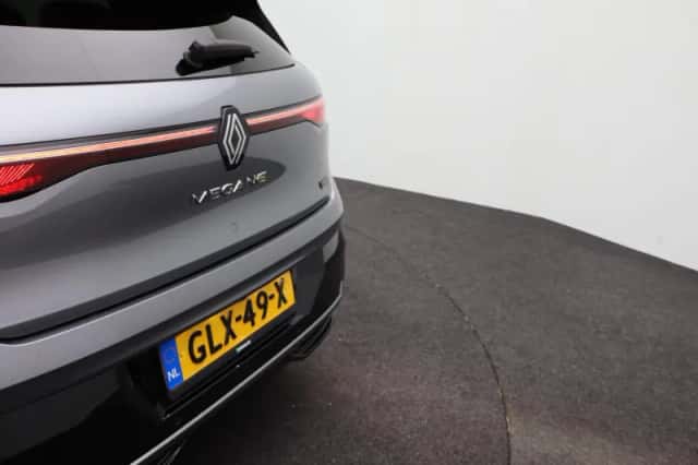 Renault Mégane E-Tech (2025) thumbnail 37