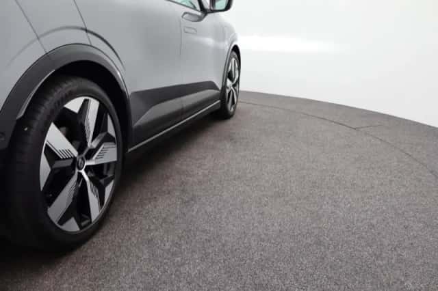 Renault Mégane E-Tech (2025) thumbnail 40