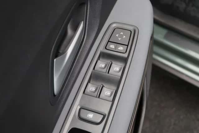 Dacia Sandero Stepway (2024) thumbnail 23