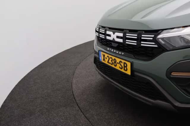Dacia Sandero Stepway (2024) thumbnail 30