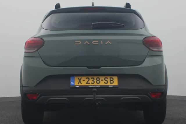 Dacia Sandero Stepway (2024) thumbnail 4
