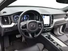 Volvo XC60 (2021) thumbnail 32