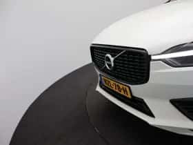 Volvo XC60 (2021) thumbnail 39