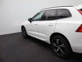 Volvo XC60 (2021) thumbnail 40