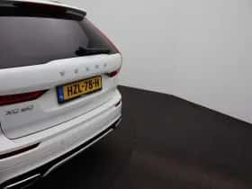 Volvo XC60 (2021) thumbnail 41