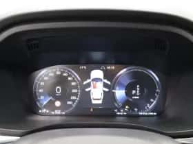 Volvo XC60 (2021) thumbnail 10