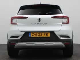 Renault Captur (2024) thumbnail 4