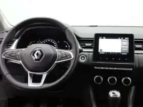 Renault Captur (2024) thumbnail 9