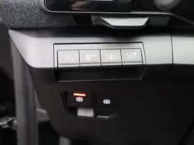 Renault Mégane E-Tech (2023) thumbnail 27