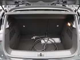 Renault Mégane E-Tech (2023) thumbnail 31